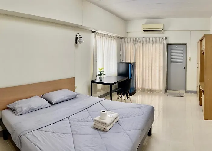 Grand * Bangkok